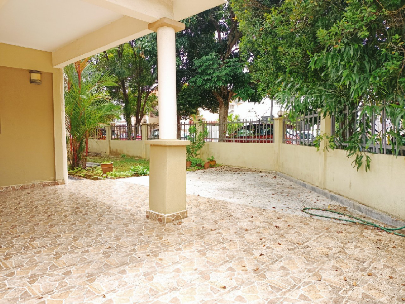 Taman Sutera, Kajang Corner Lot Double Storey Freehold unit. - photo 2