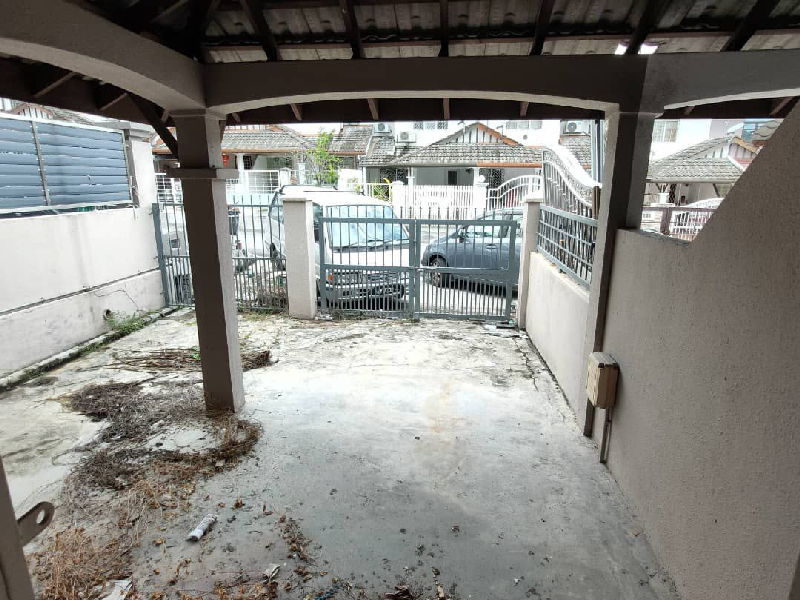 DOUBLE STOREY HOUSE TAMAN LEN SENG, CHERAS KUALA LUMPUR - photo 3