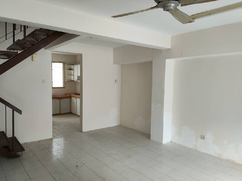 DOUBLE STOREY HOUSE TAMAN LEN SENG, CHERAS KUALA LUMPUR - photo 4
