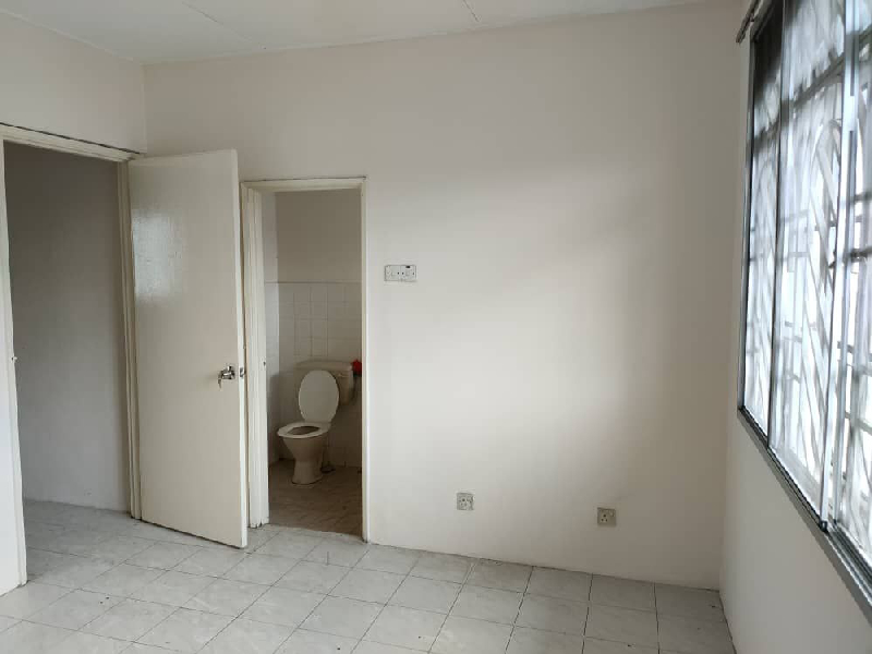 DOUBLE STOREY HOUSE TAMAN LEN SENG, CHERAS KUALA LUMPUR - photo 9