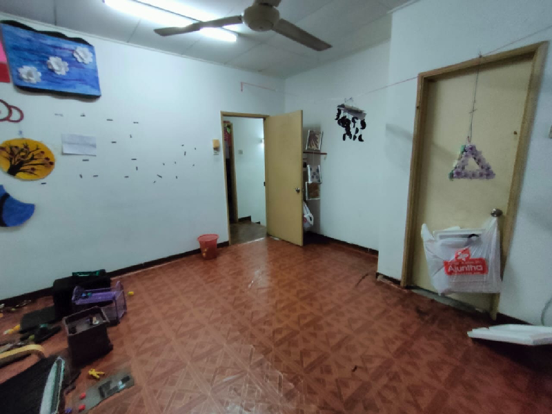 TERES 2 TINGKAT BANDAR TASIK KESUMA, SEMENYIH - photo 3