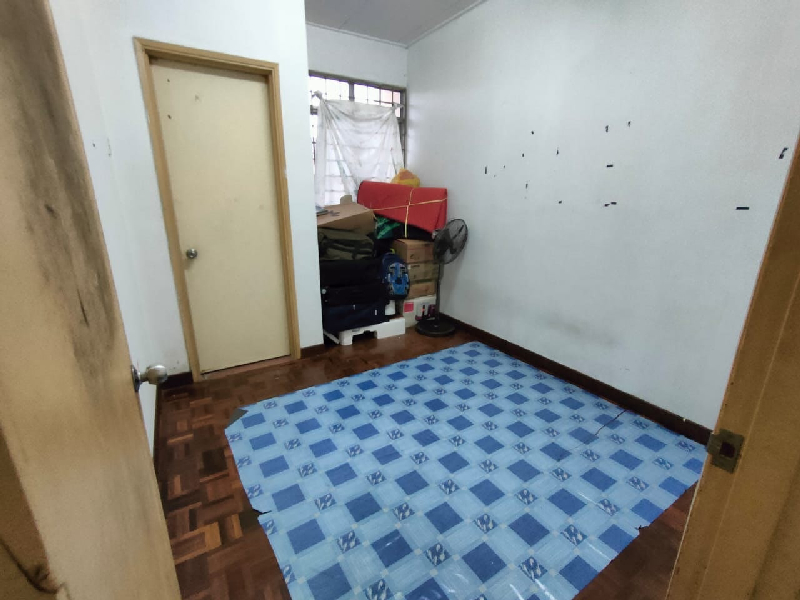 TERES 2 TINGKAT BANDAR TASIK KESUMA, SEMENYIH - photo 4