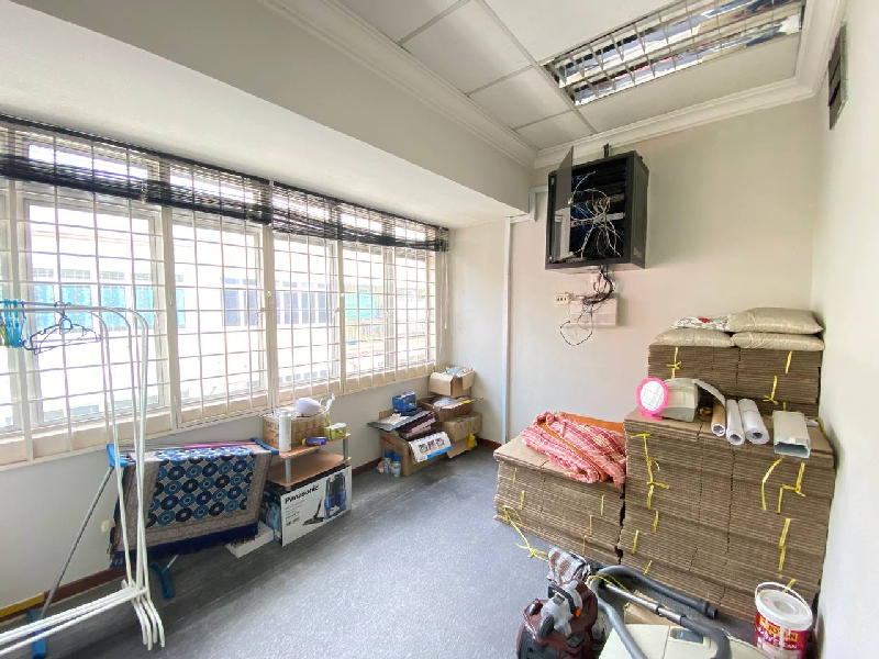 3  Storey Shoplot at Jalan Medan PB3 Seksyen 9 Bandar Baru Bangi - photo 10