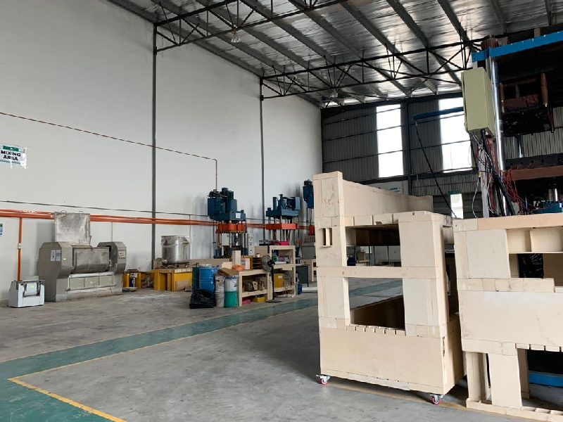 CORNER LOT 2 Storey Semi D Factory at RCI Park / RAWANG Corporate Industrial Park - photo 2