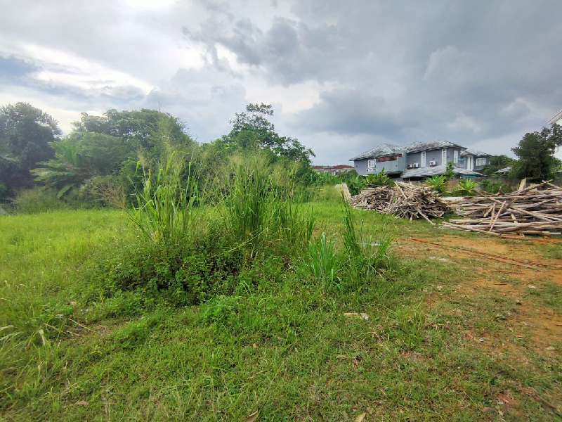 TAMAN MERINGIN BUNGALOW LOT, 9,095.5 SQF, COUNTRY HEIGHTS - photo 3