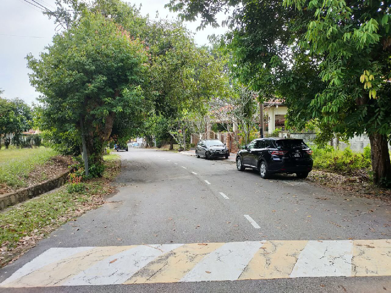 TAMAN MERINGIN BUNGALOW LOT, 9,095.5 SQF, COUNTRY HEIGHTS - photo 6
