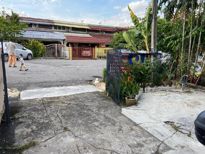 Rumah Teres Setingkat BANDAR BARU SRI PETALING, Kuala Lumpur - photo 5