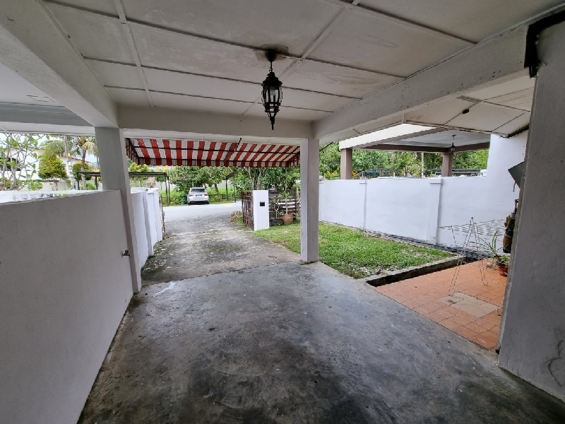 2.5 Storey Terrace Taman Bukit Mulia, Bukit Antarabangsa, Ampang - photo 2