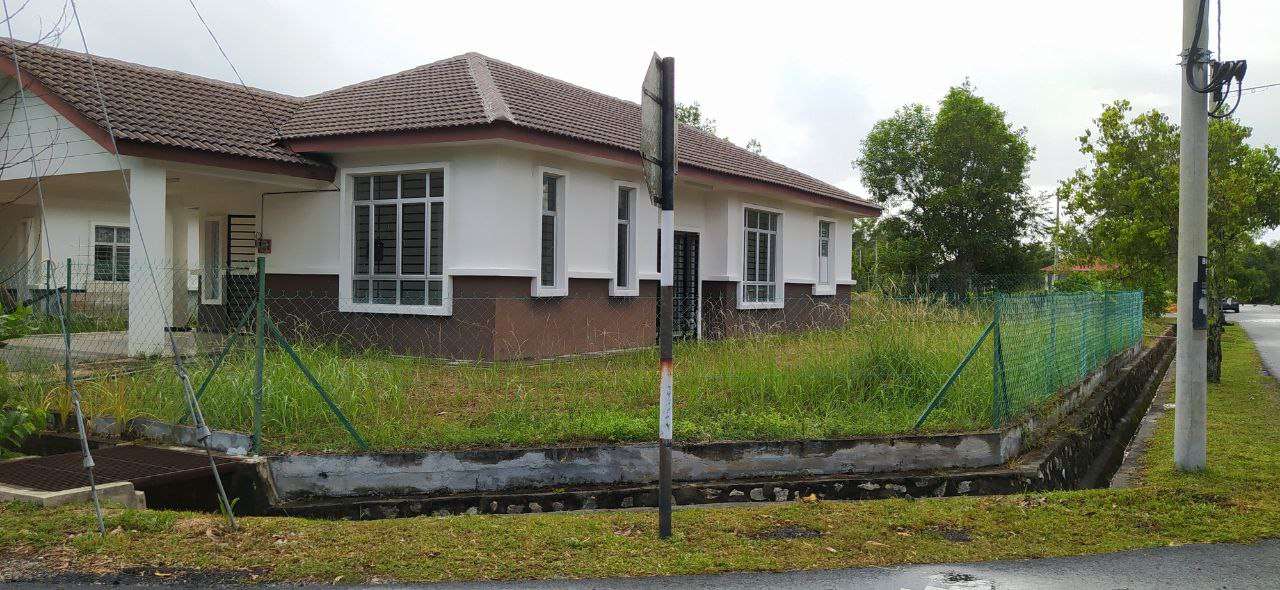 [CORNER LOT] Single Storey Bungalow Mahkota Hills/ Bandar Tasik Senangin - photo 2
