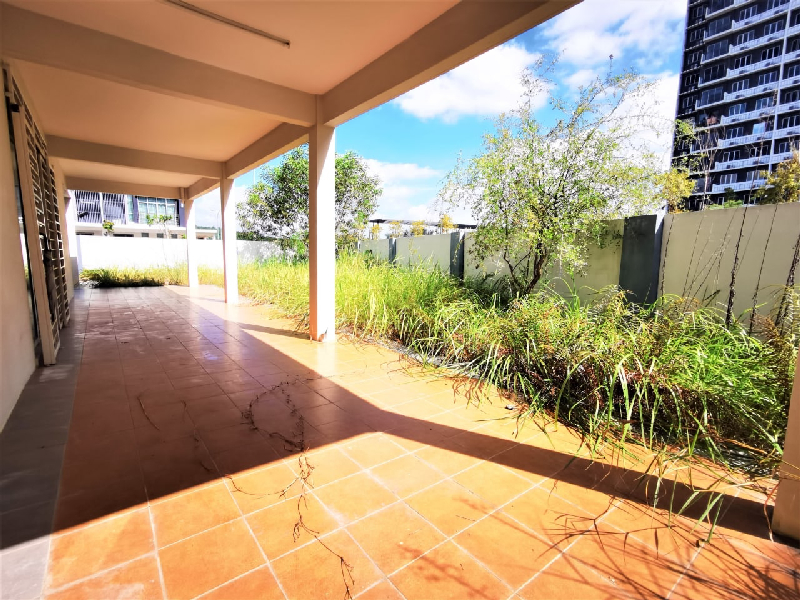 CORNER 3 Storey Terrace, Bangi Avenue 3 (Seksyen 7) - 7R 7B FREEHOLD - photo 12