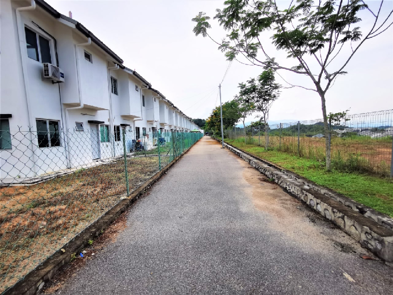 END LOT 2 Storey Terrace, Hillpark 3 Bandar Teknologi Kajang EXTRA LAND - photo 4