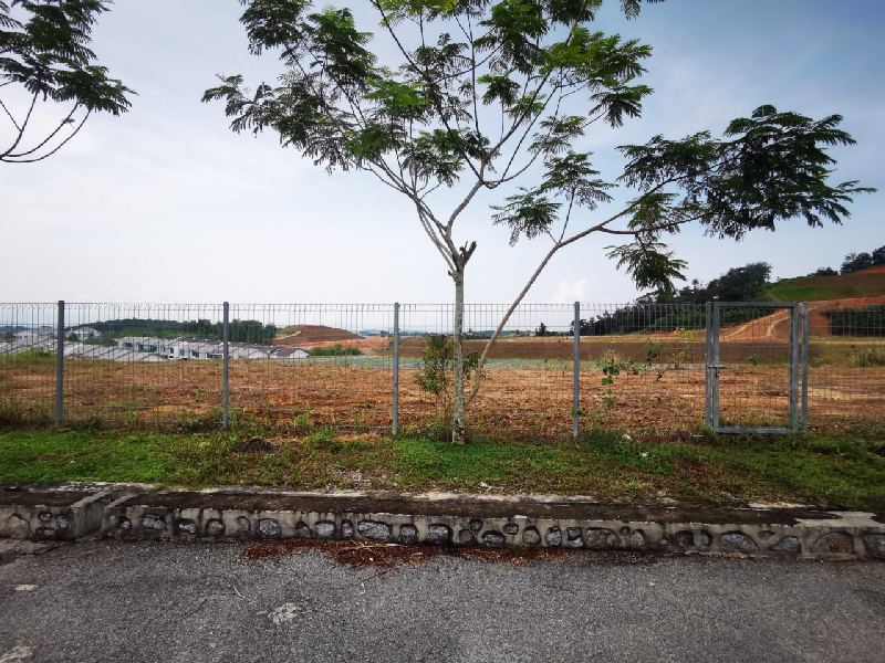 END LOT 2 Storey Terrace, Hillpark 3 Bandar Teknologi Kajang EXTRA LAND - photo 5