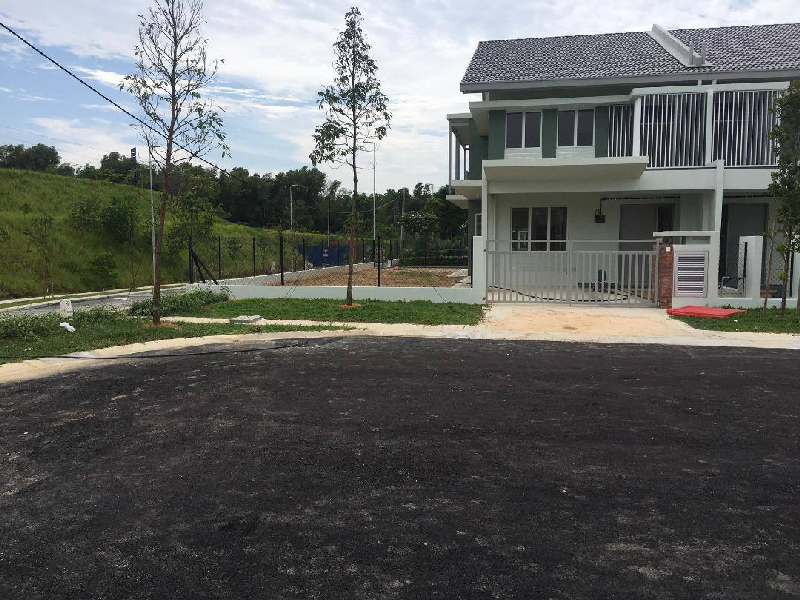 Salak Tinggi Corner Lot Double Storey DOUBLE STOREY LINK HOUSE Greenwood Salak Perdana 96 - photo 1