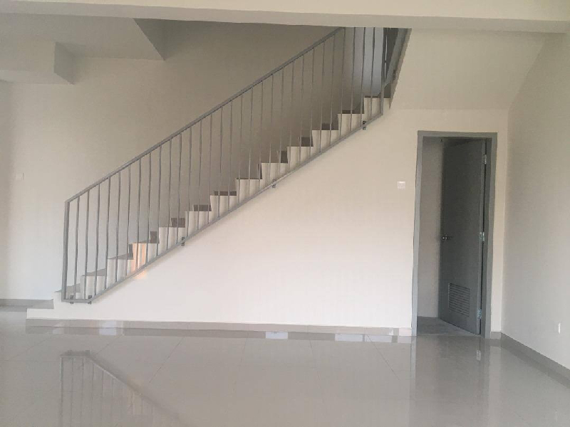 Salak Tinggi Corner Lot Double Storey DOUBLE STOREY LINK HOUSE Greenwood Salak Perdana 96 - photo 4