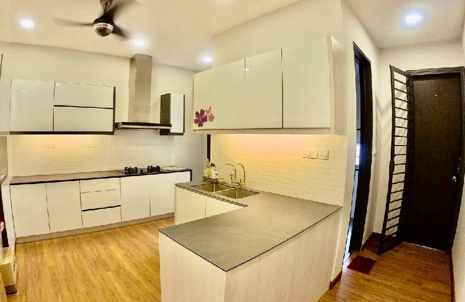 DOUBLE STOREY, KAJANG EAST, PRECINCT 2  - photo 4