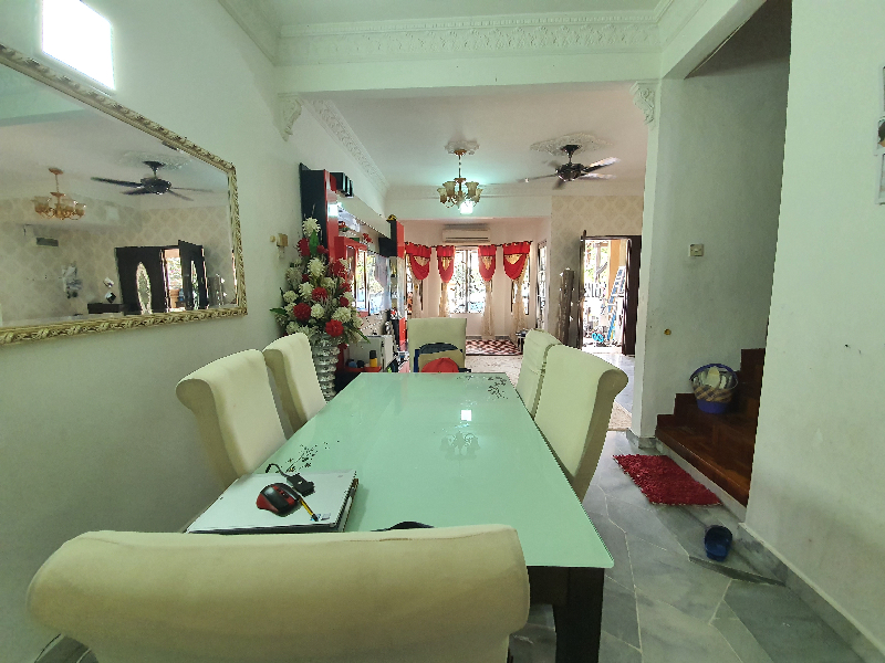 NEARBY LRT 2 Storey Terrace House at Bandar Kinrara BK 5 Puchong - photo 4