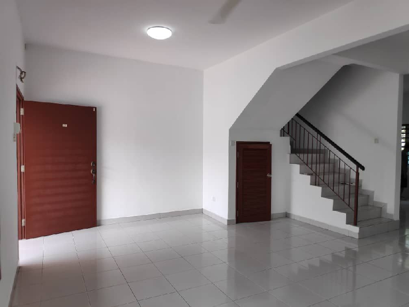 Double Storey Type Amber Taman Pelangi Semenyih 2 - photo 2