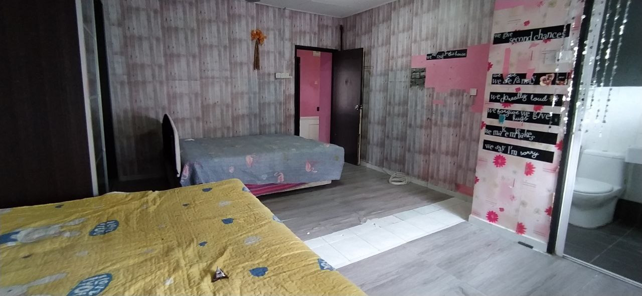 Double Storey Intermediate Renovated Terrace House, PUJ 2, Taman Puncak Jalil, Seri Kembangan - photo 4