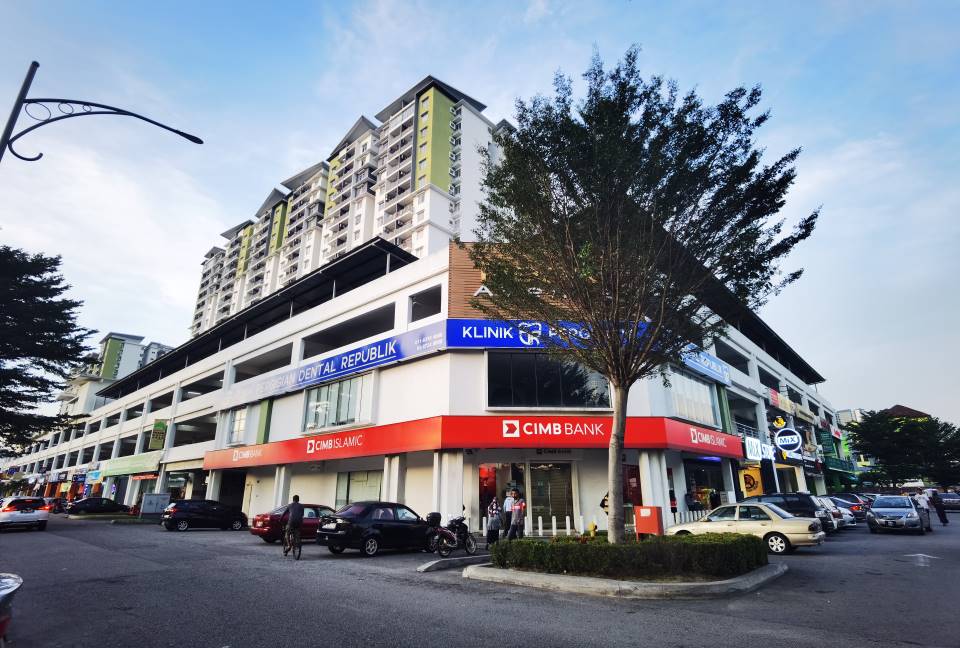 FACING POOL Pearl Avenue Condo, Sg Chua Kajang
