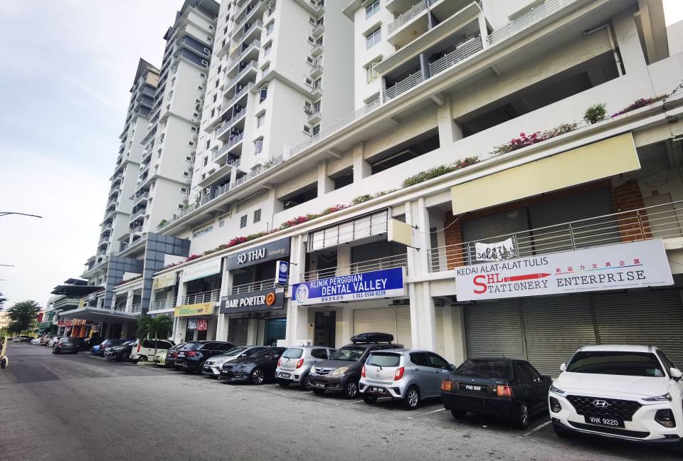 FACING POOL Pearl Avenue Condo, Sg Chua Kajang - photo 3