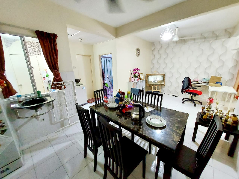 For Sale - 22x75 End Lot Seksyen 6 Bandar Bukit Mahkota Bangi - photo 4