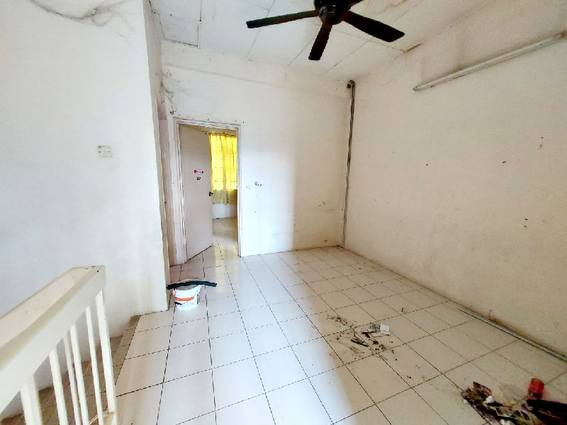 For Sale - Double Storey Terrace House @ Warisan Megah, Kota Warisan, Sepang - photo 7
