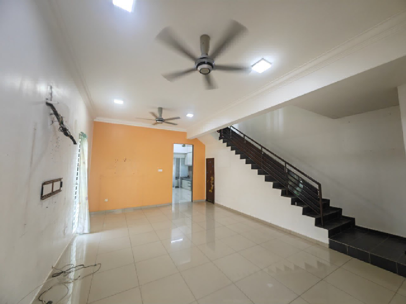 RENO END LOT with EXTRA LAND  | 2 Storey ZENIA HARMONI KAJANG FREEHOLD - photo 12