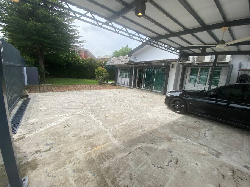 Corner Single Storey Bungalow Section 4, Petaling Jaya Selangor - photo 3