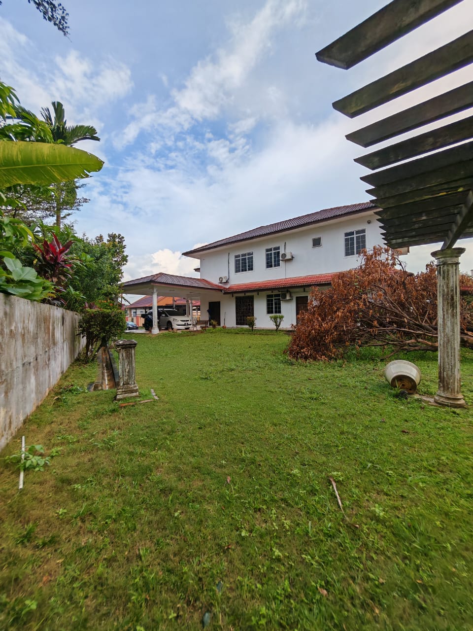 2 Storey Bungalow Sg ...