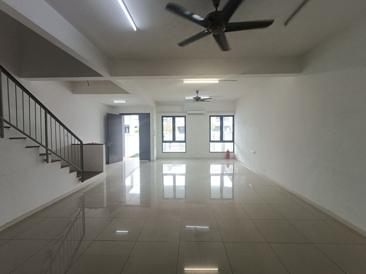 2 Storey Terrace CloverDahlia Seksyen U12 ShahAlam - photo 6