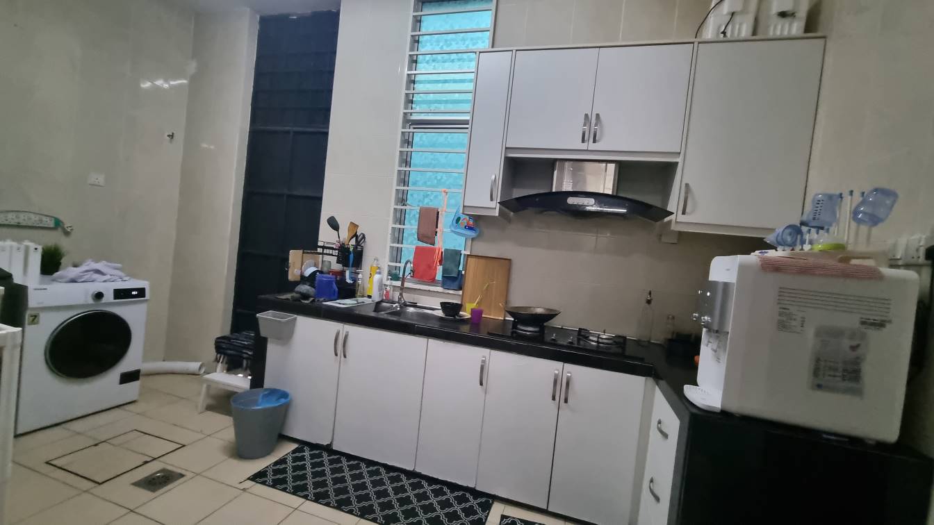 2 Storey Terrace Bangi Avenue FREEHOLD - photo 6