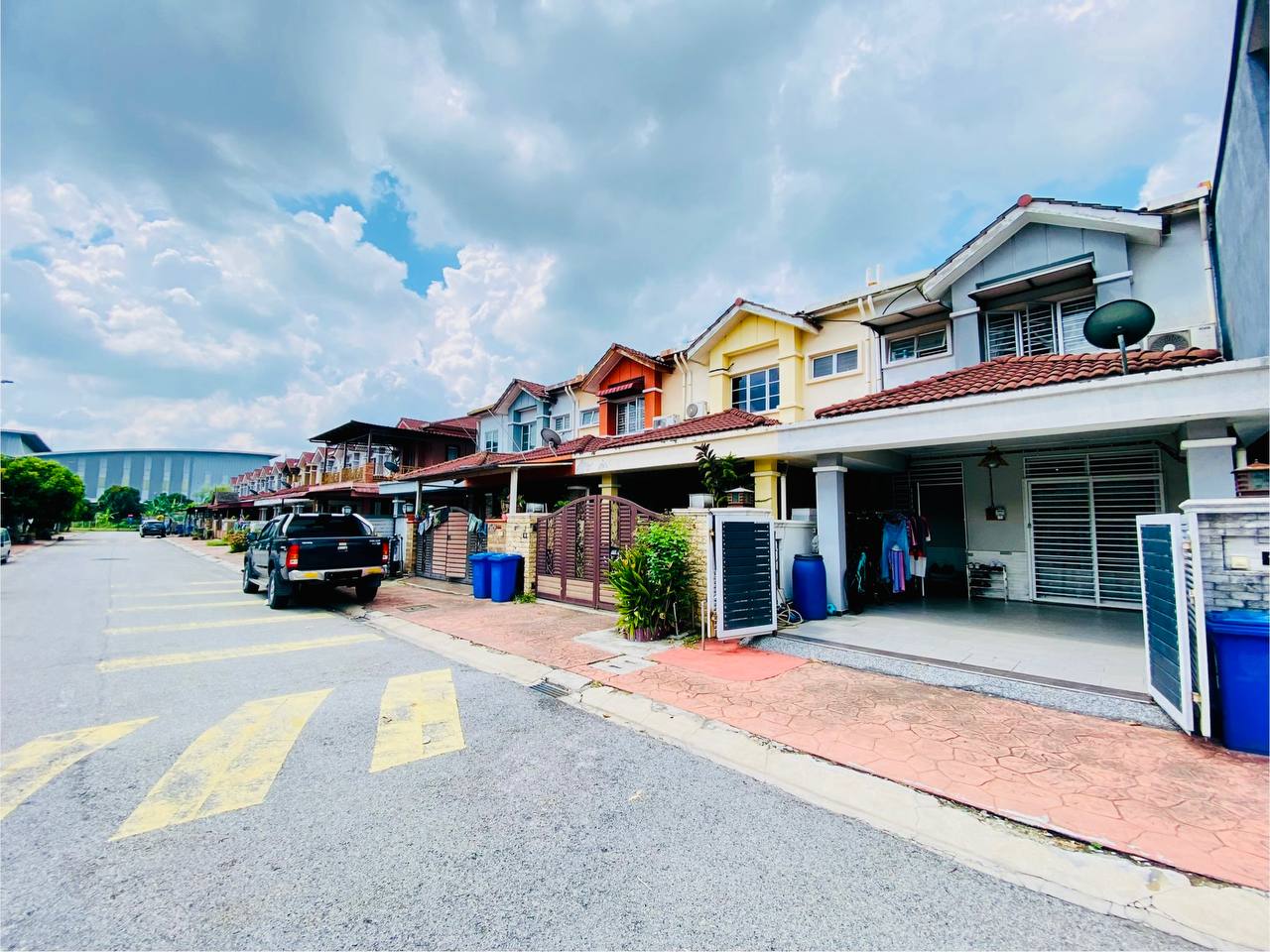 2 Storey Terrace House Seksyen 32 Shah Alam - photo 2