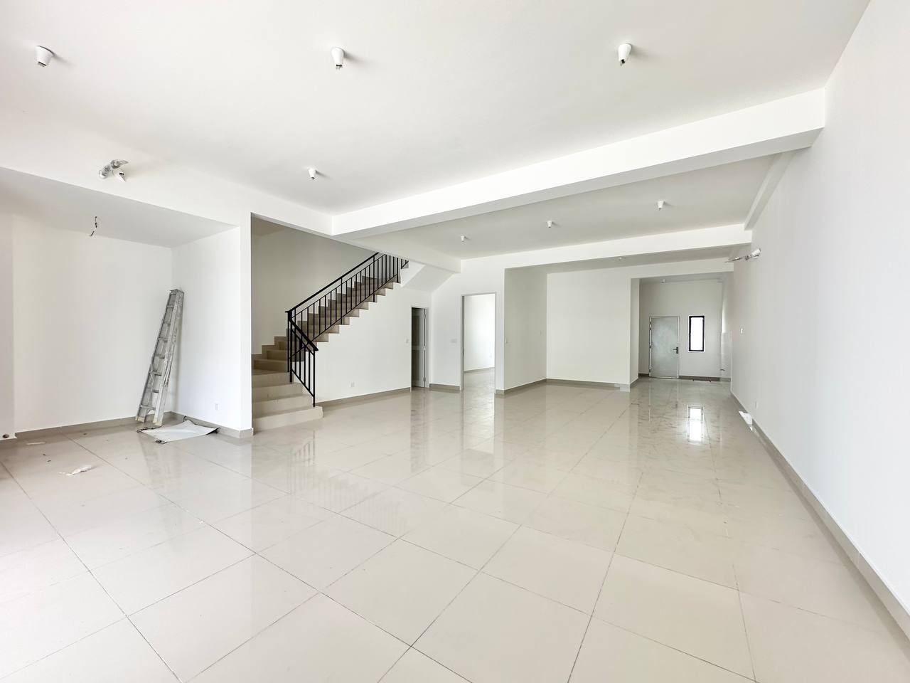 2 Storey Superlink Sejati Lakeside Cyberjaya - photo 2