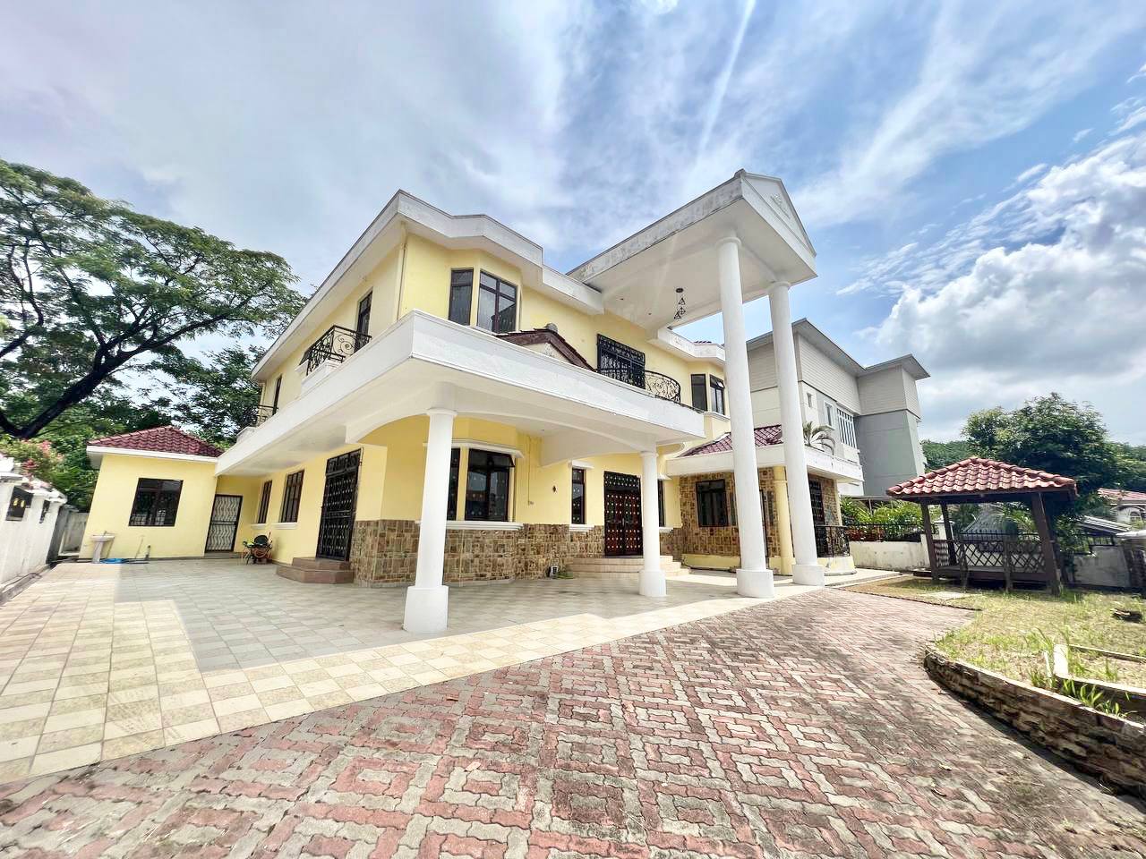 2 Storey Bungalow Seksyen 13 Shah Alam - photo 2