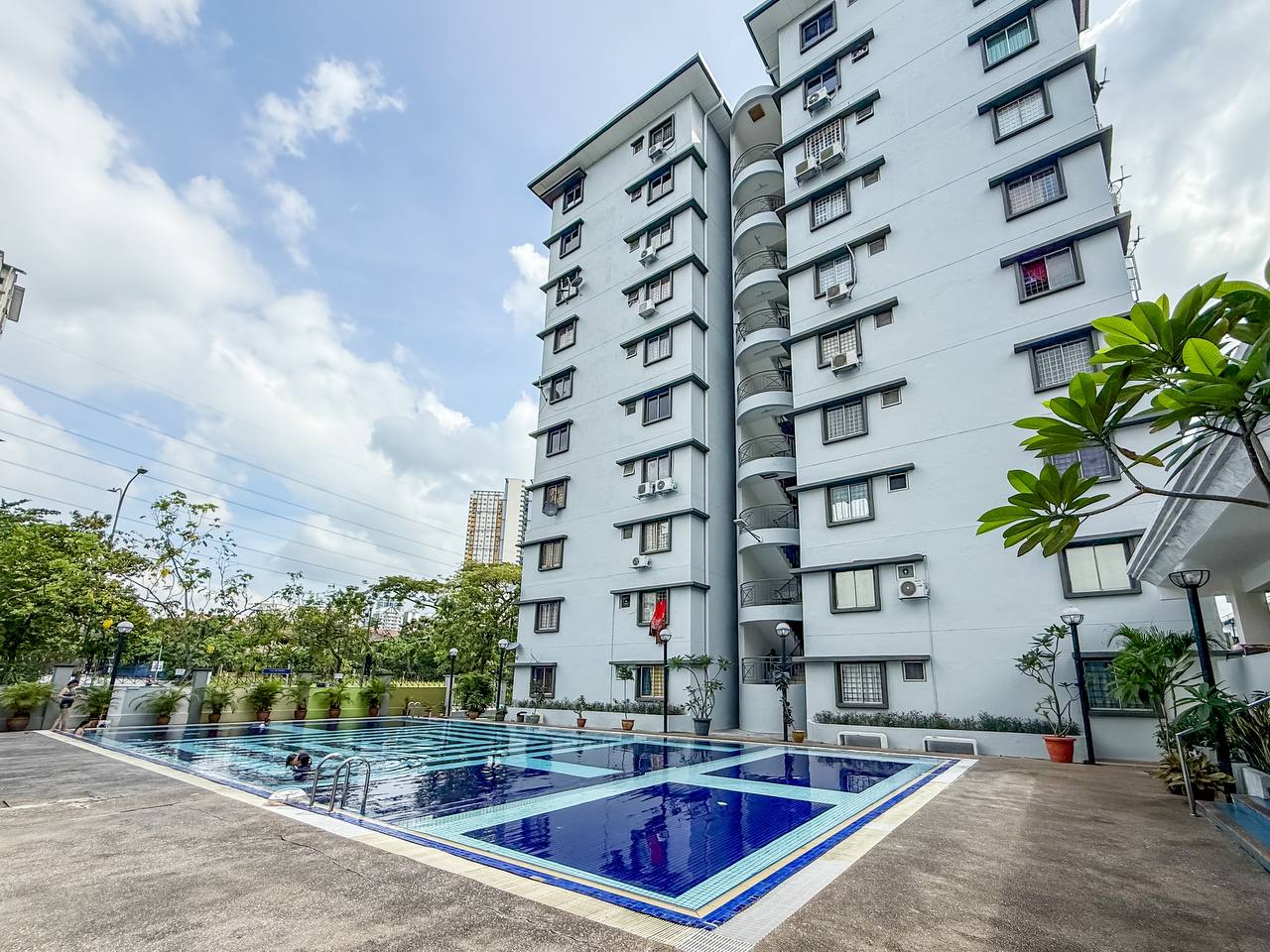 Abadi Indah Apartment Taman Desa KL - photo 2