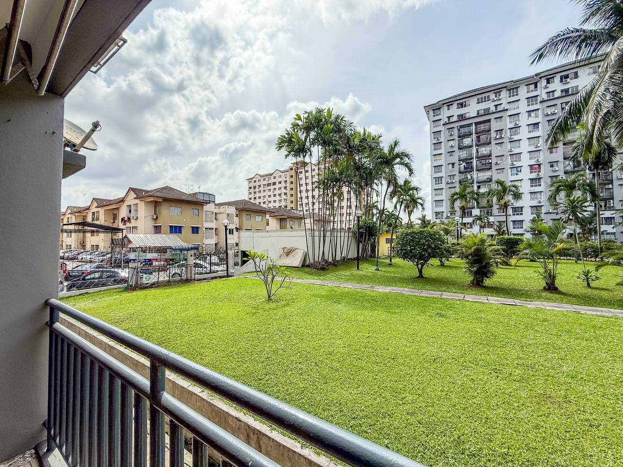 Abadi Indah Apartment Taman Desa KL - photo 12