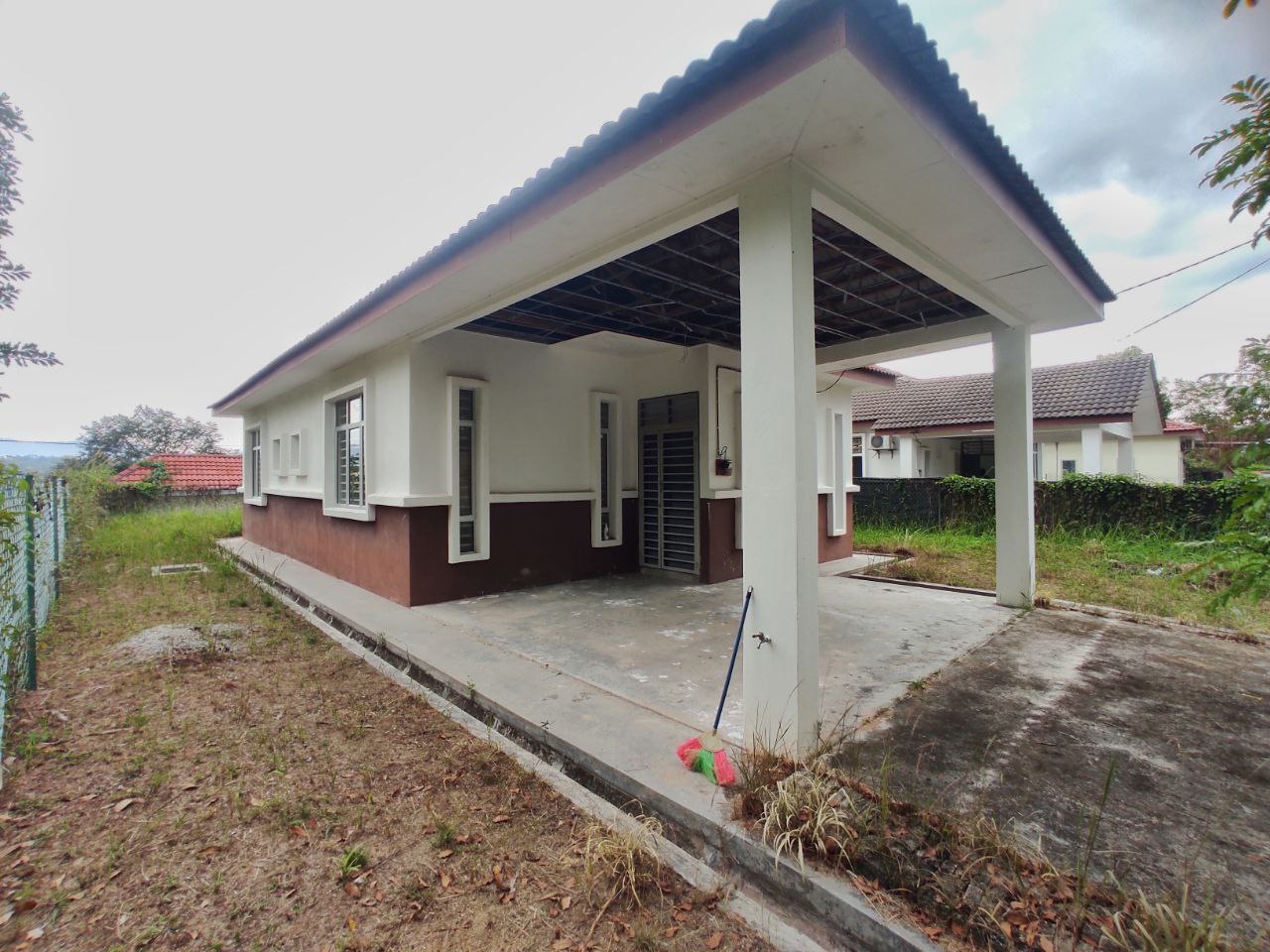 1 Storey Bungalow Mahkota Hills Lenggeng - photo 3