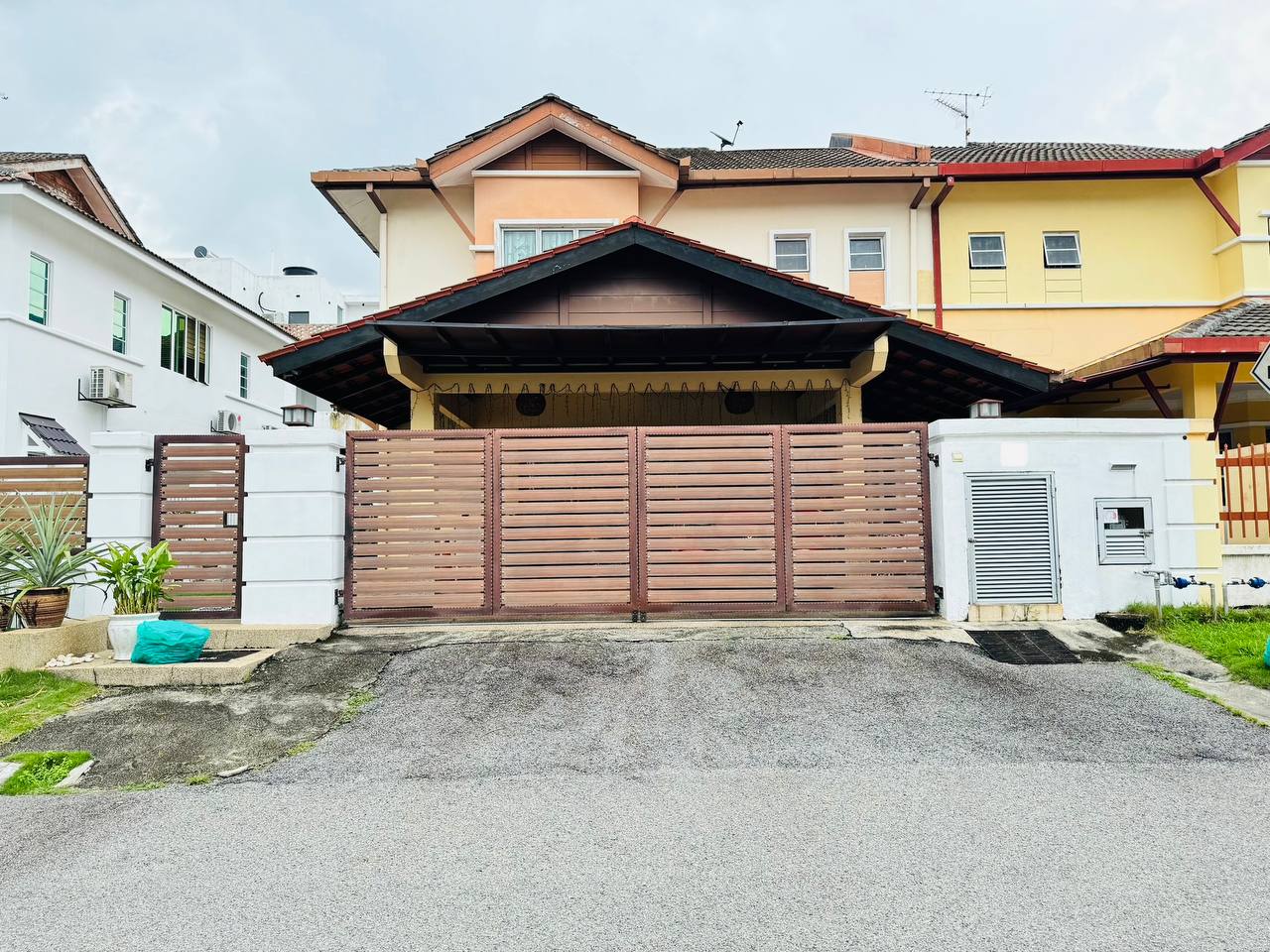 2 Storey Semi D Taman Prima Saujana Kajang - photo 3
