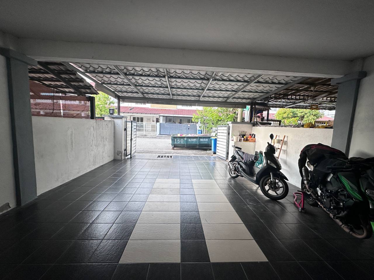 Double Storey House SP8 Bandar Saujana Putra - photo 4