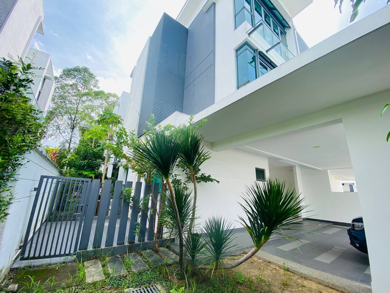 3 Storey SemiD Sejati Residences Cyber 9 Cyberjaya - photo 2
