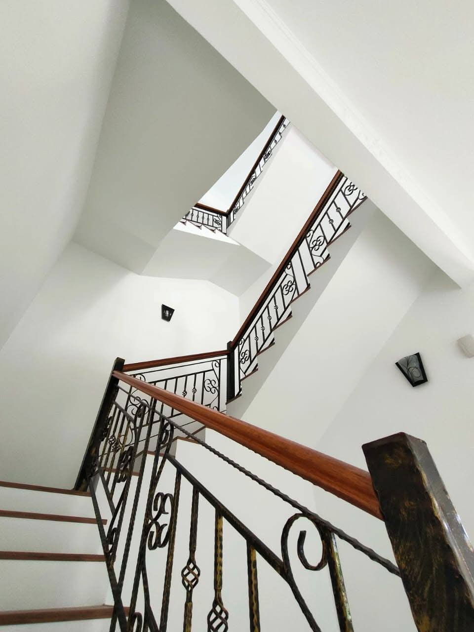 3 Storey Semi D Taman Seri Mutiara Bangi - photo 12