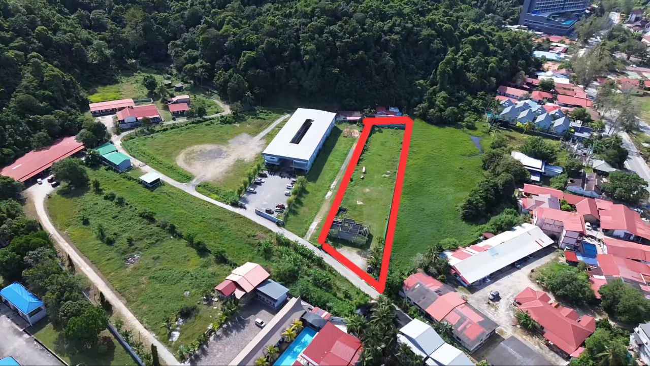 Freehold 32581 Sqft Land Pantai Tengah Langkawi - photo 3