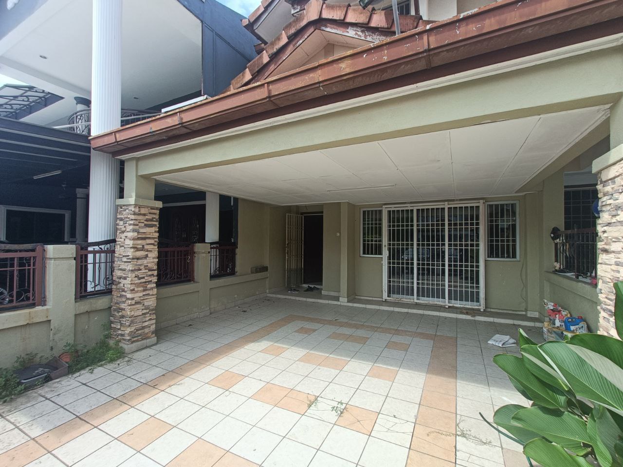 2 Storey Terrace House Bukit Subang Shah Alam - photo 2
