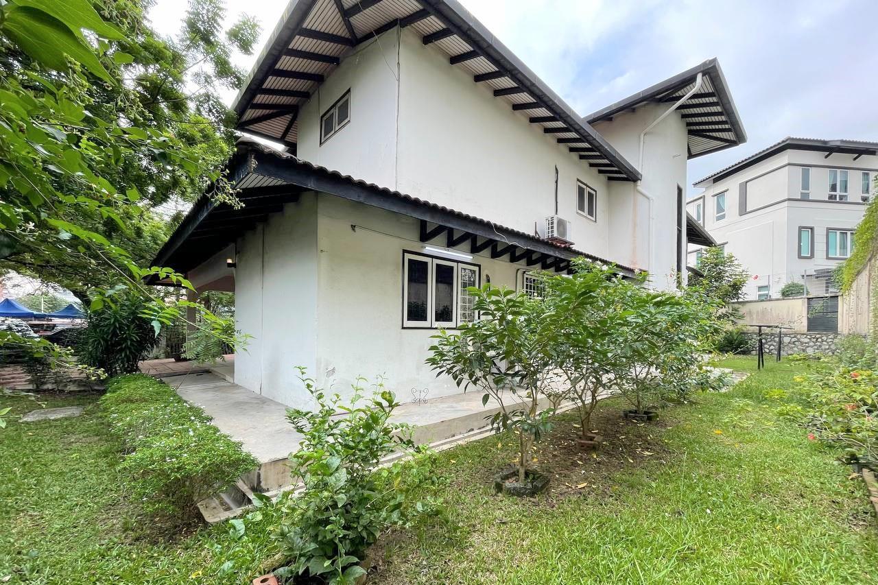 2 Storey Bungalow Corner Taman Sri Kelana SS7 PJ - photo 3