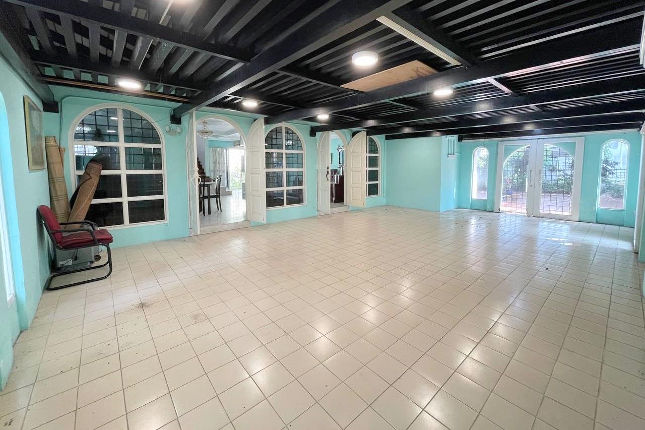 2 Storey Bungalow Corner Taman Sri Kelana SS7 PJ - photo 7