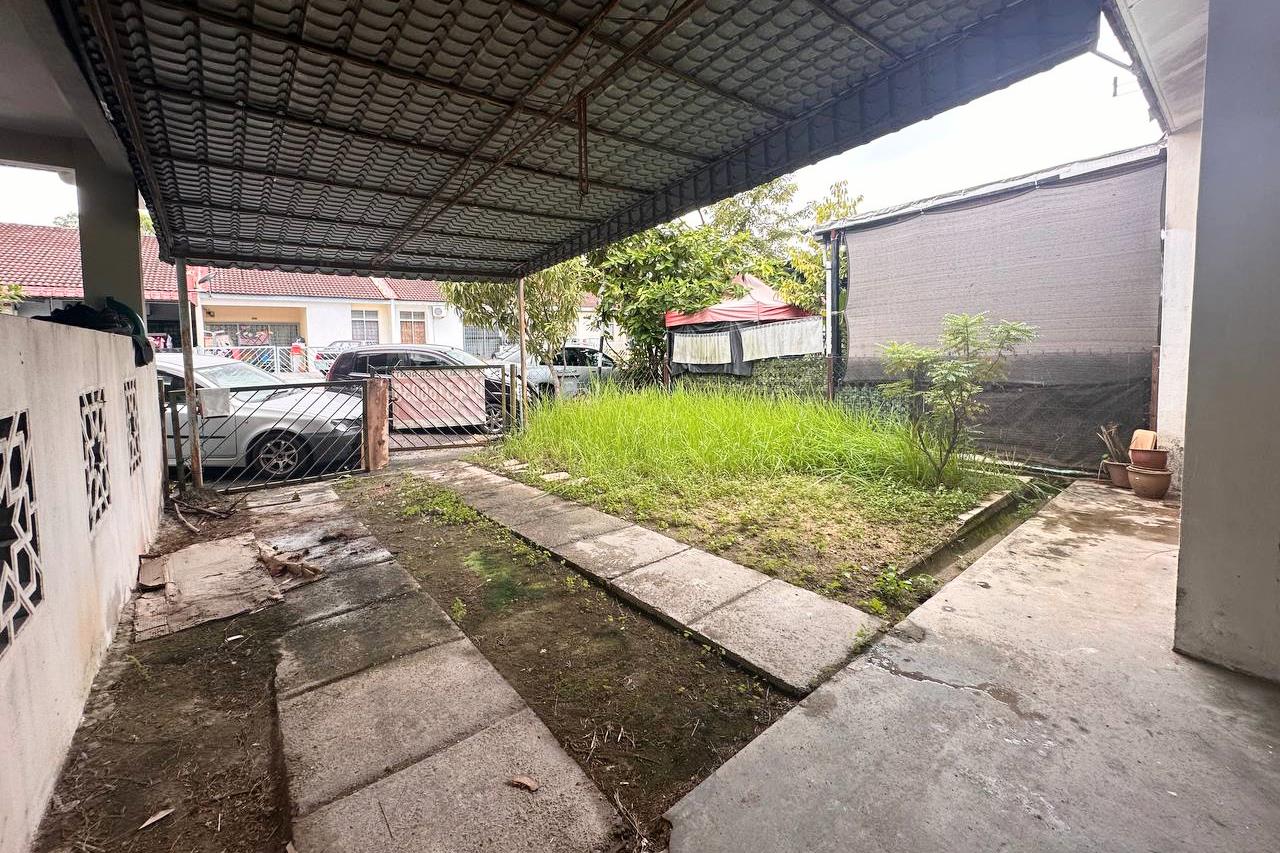 1 Storey Terrace House Garden Homes Seremban 2 - photo 3