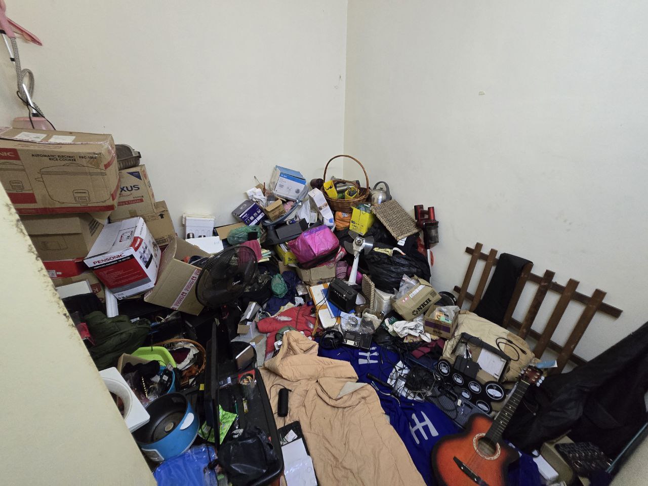 Single Storey Terrace, Taman Sri Melor, Kajang - photo 10