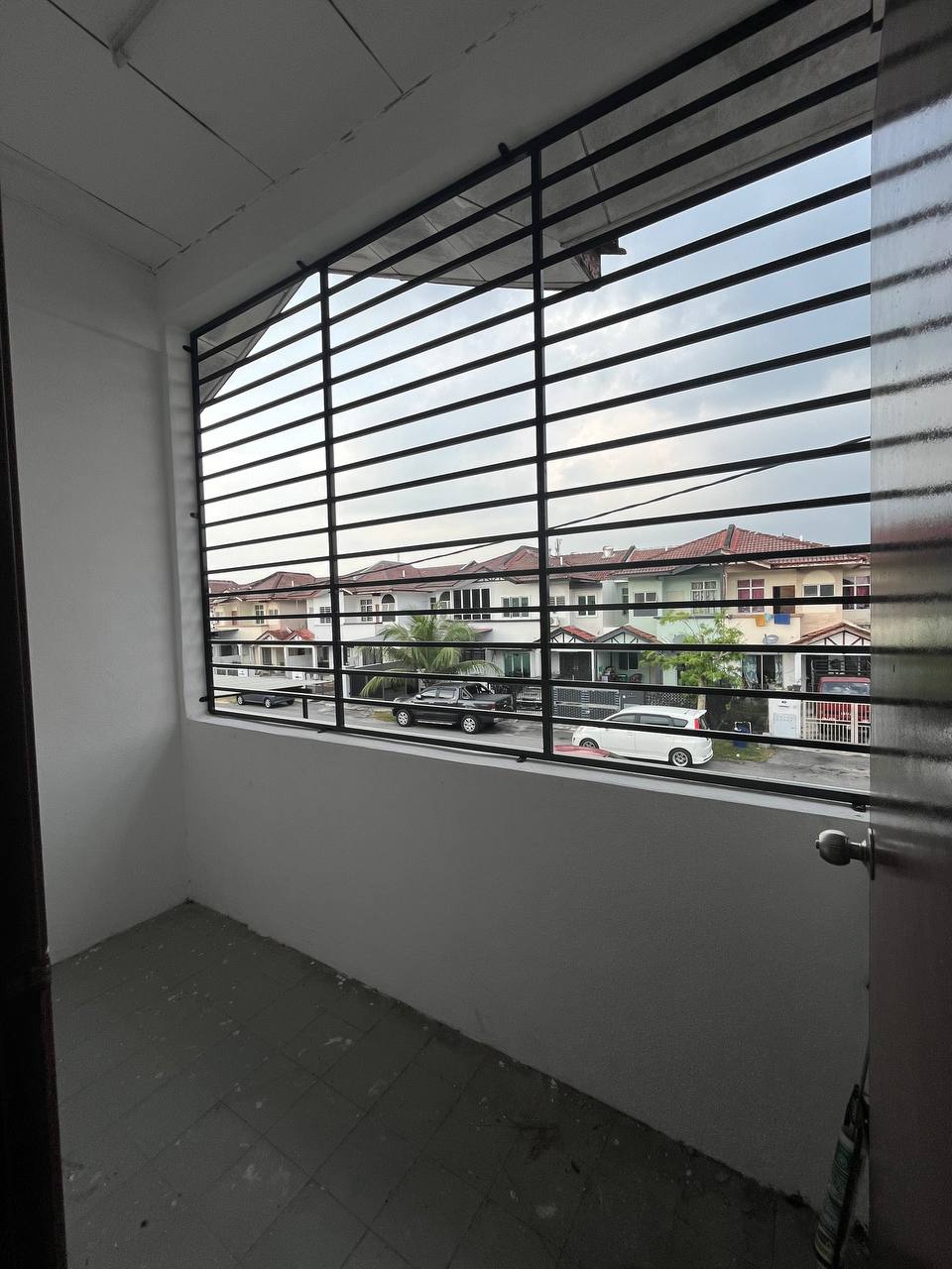 Corner Double Storey Terrace, Taman Alam Perdana - photo 9