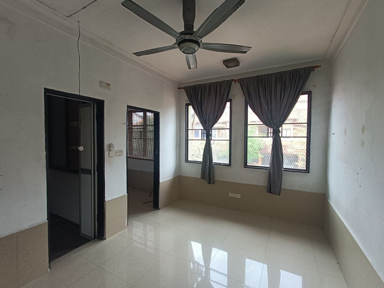 Double Storey Superlink Bukit Jelutong Shah Alam - photo 3
