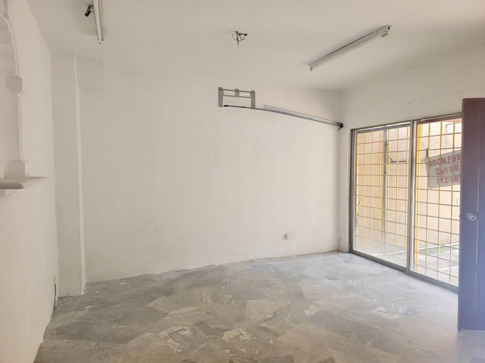 Double Storey Taman Puchong Perdana - photo 13